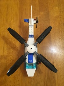 LEGO CITY 7741 POLICE HELICOPTER correct mini figure & accessories 100% Complete