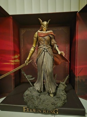 Elden Ring Collector's Edition Malenia Statue Figure and Collector's Edition Box