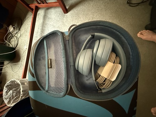 Beats - Solo 4 True Wireless On-Ear Headphones - Slate Blue And Case