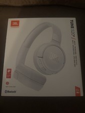 JBL Wireless Headphones White Tune 520 BT