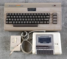 VTG Commodore 64 Console Keyboard Home Comput...