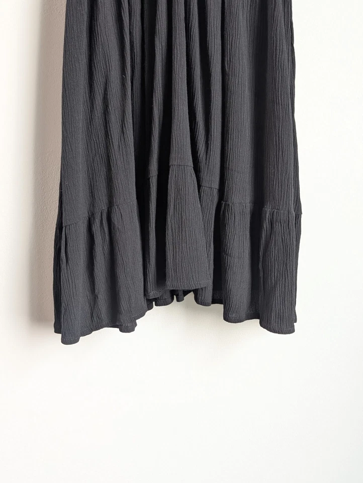 Vestido para mujer Salty Lemon pequeño negro elástico sin mangas talla mediana coqueta boho Foto 2 de 4