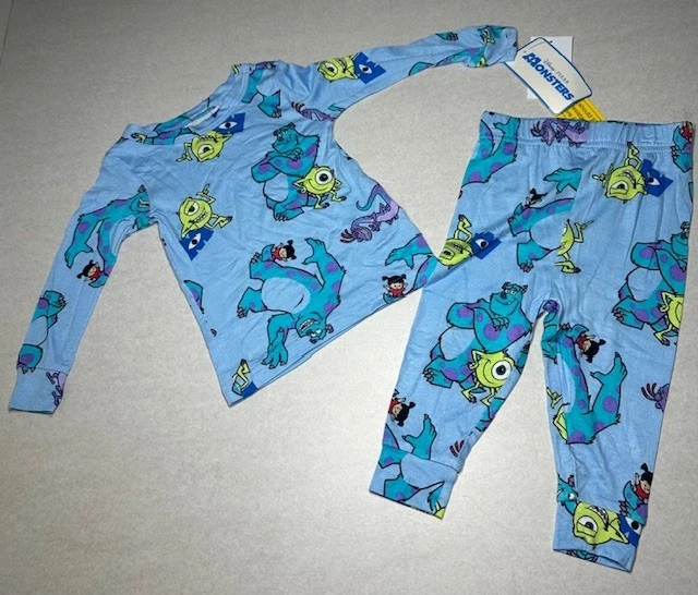 Manta de bambú de doble capa Monsters Inc nueva en caja + pijamas de 12 m Foto 2 de 4