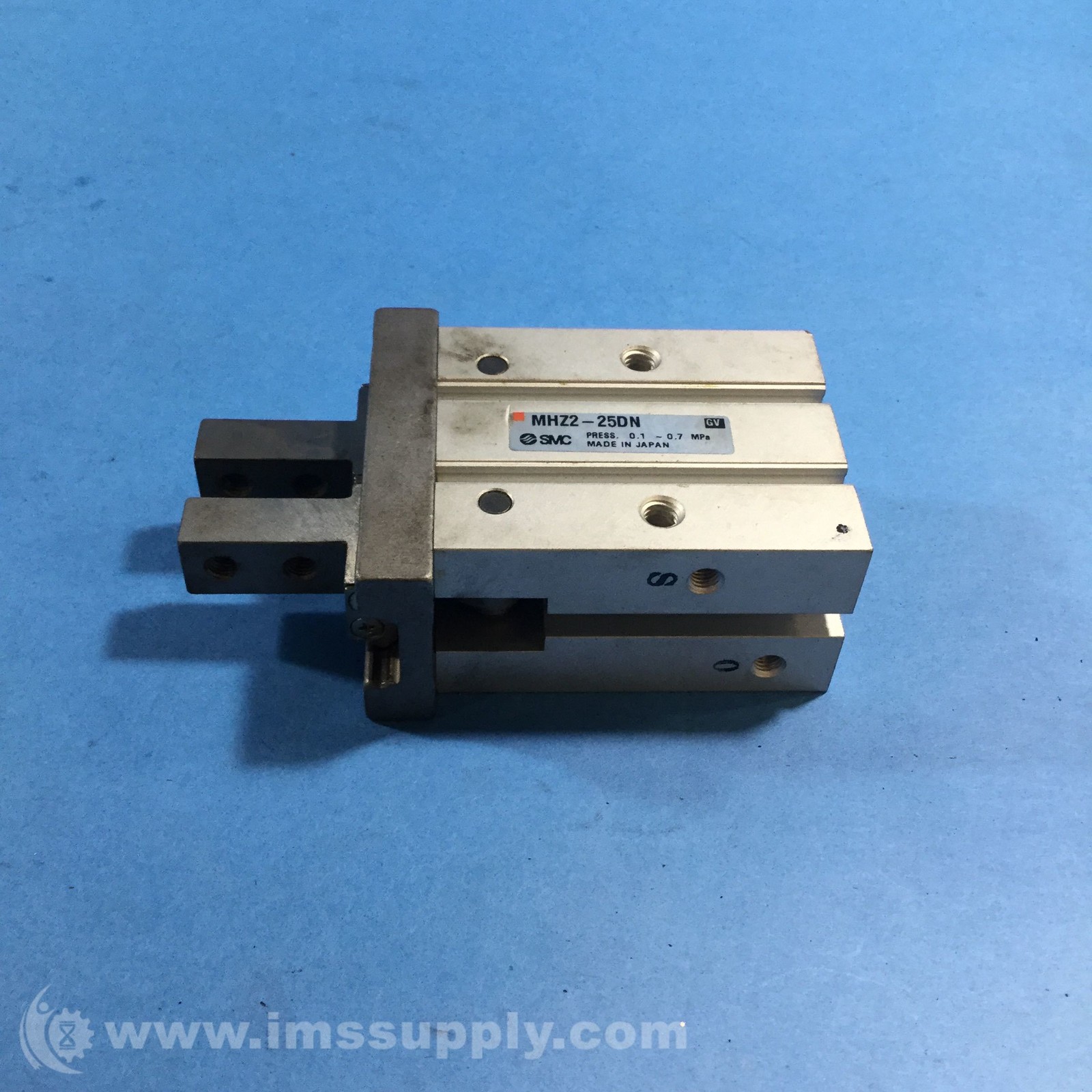SMC MHZ2-25DN Parallel Air Gripper USIP