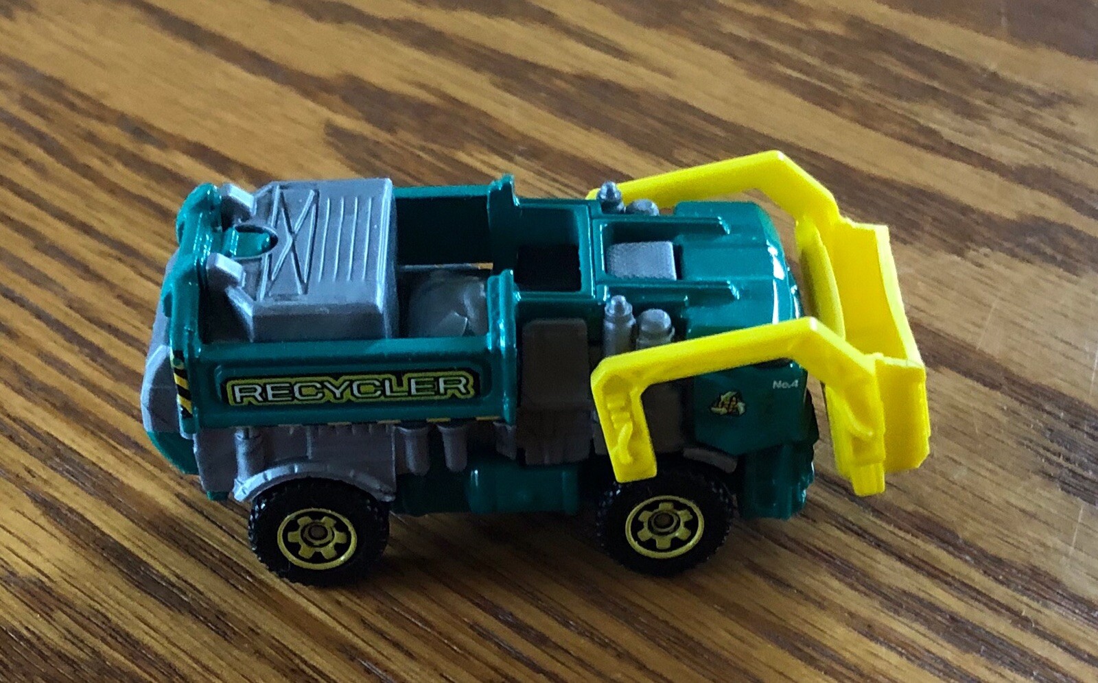 Picture 2 of 5