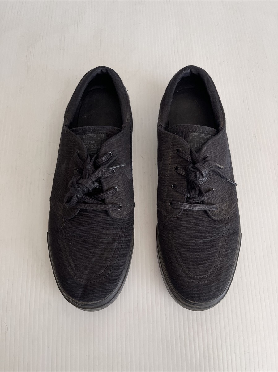 靴 NIKE SB ZOOM JANOSKI TRIPLE BLACK Nike Zoom Stefan Janoski RM SB Triple Black for Sale