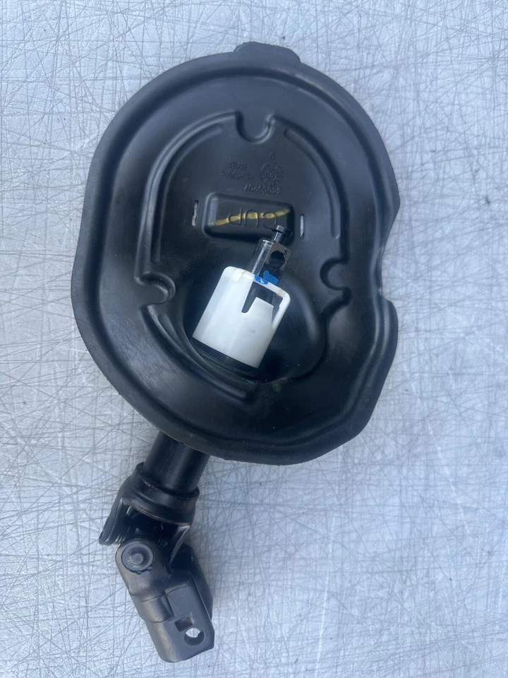 Chevrolet Malibu LT 2017 1,5 L eje de columna de dirección intermedio con cubierta OEM Foto 2 de 4