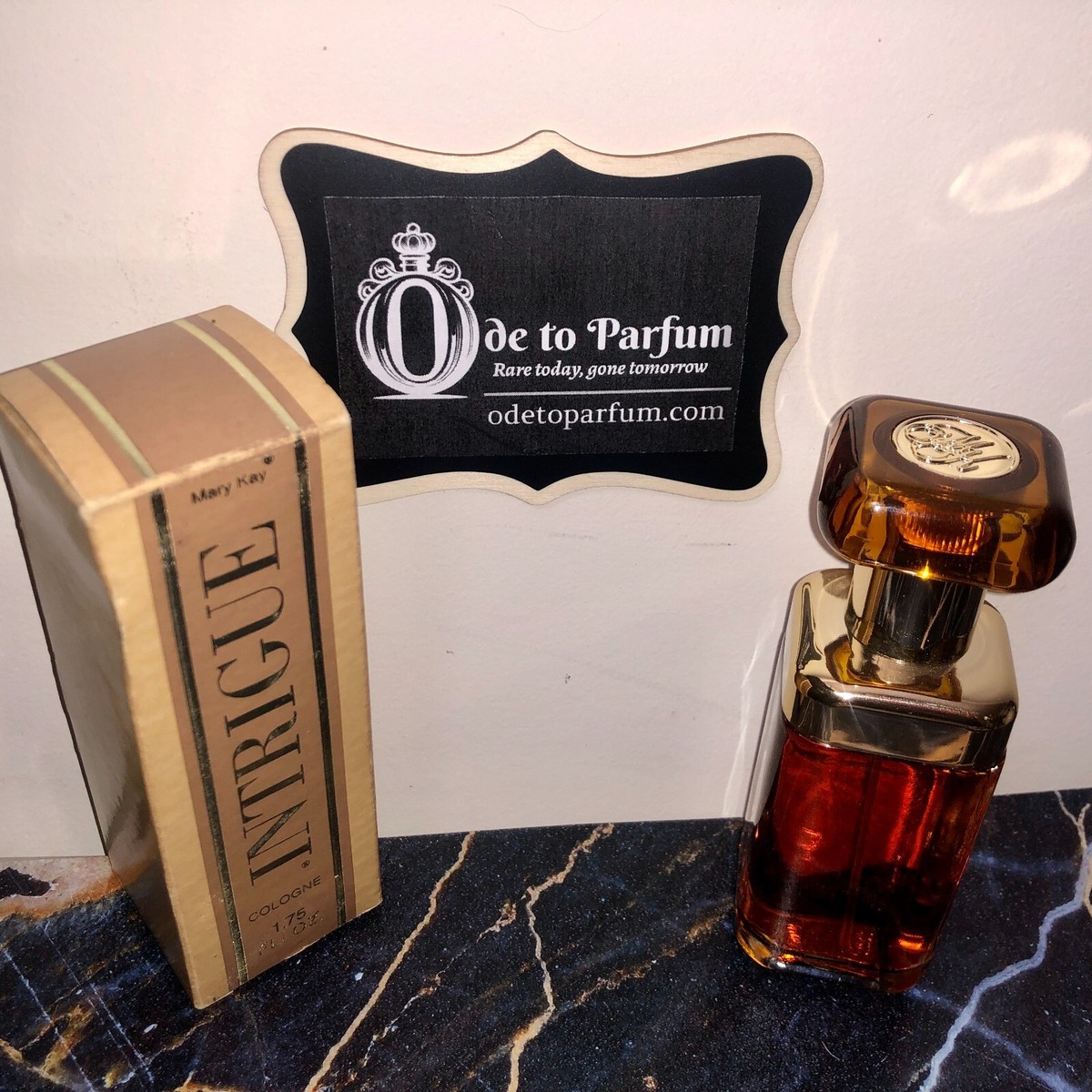 *RARE* Vintage Mary Kay INTRIGUE Cologne Spray oz Perfume Women  BNIB