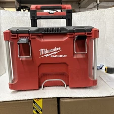 Milwaukee Rolling Pack Out Tool Box 48-22-8426. Pack Out Tool Box With Wheels