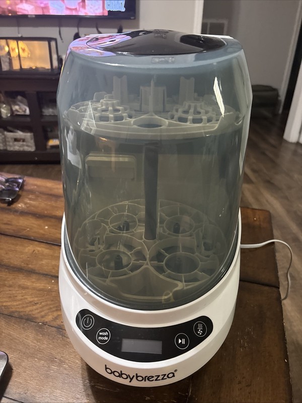 Baby Brezza Electric Baby Bottle Sterilizer Digital Display, Used 3 Times