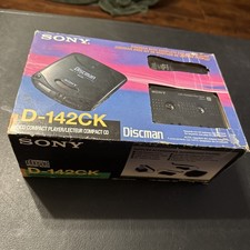 Sony Discman Compact CD Player D-142CK W/ Complete Car Mounting Kit Free Ship