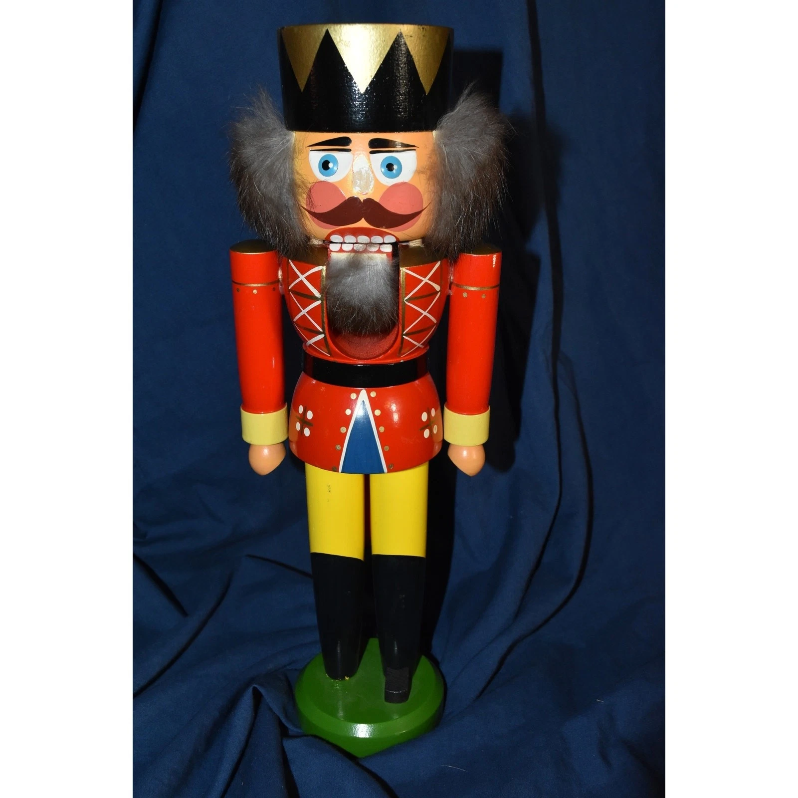 VINTAGE Erzgebirgische Volkskunst Nutcracker (READ/SEE PHOTOS) Germany