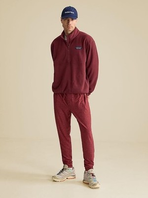 Outdoor Voices 1/2 Zip Rec Fleece Pullover Men's Large Midlayer - Maroon - NEW