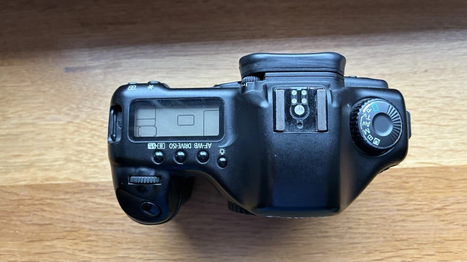Canon EOS 5D, photo 4 of 5