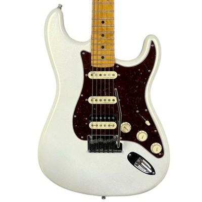Fender American Ultra Stratocaster HSS 2020 - Arctic Pearl