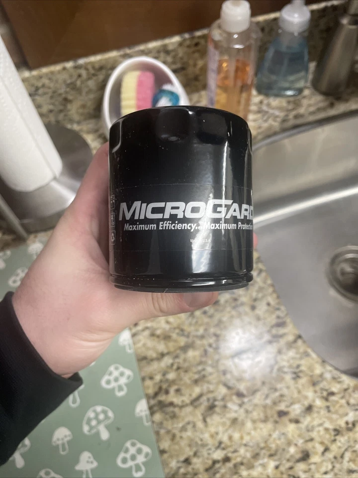 Filtro de aceite Microgard negro MGL51348  Foto 3 de 3