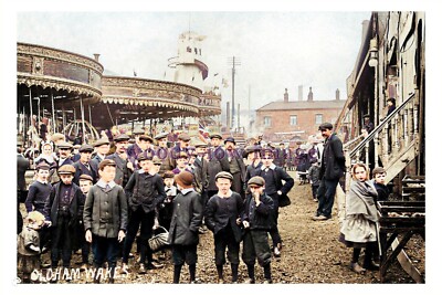 ptc3103 - Lancs. - Kinder treffen sich auf der Oldham Wakes Kirmes - Druck 6x4
