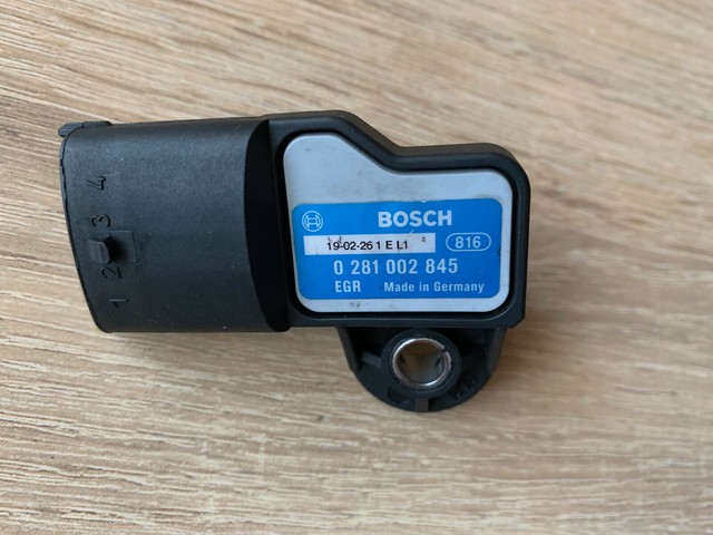 0281002845 bosch датчик