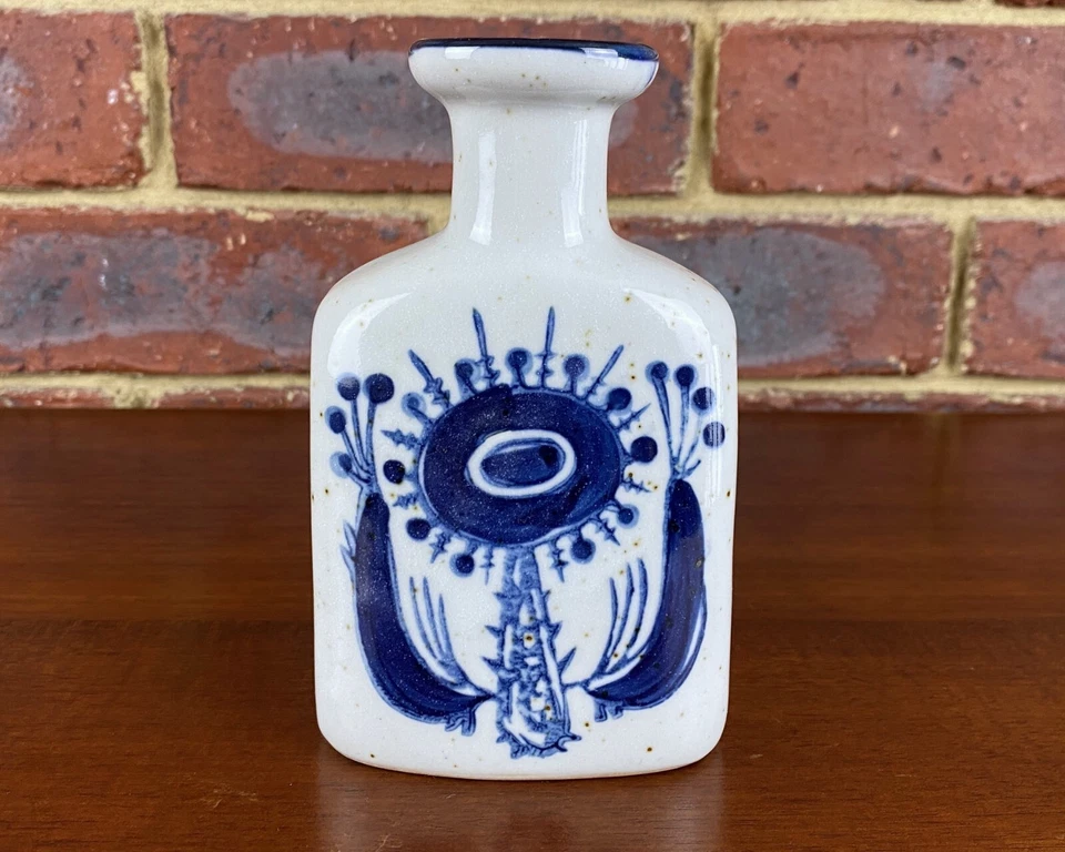 Jarrón atribuido a Berte Jessen para Royal Copenhagen - moderno de mediados de siglo de los años 70 Foto 2 de 4