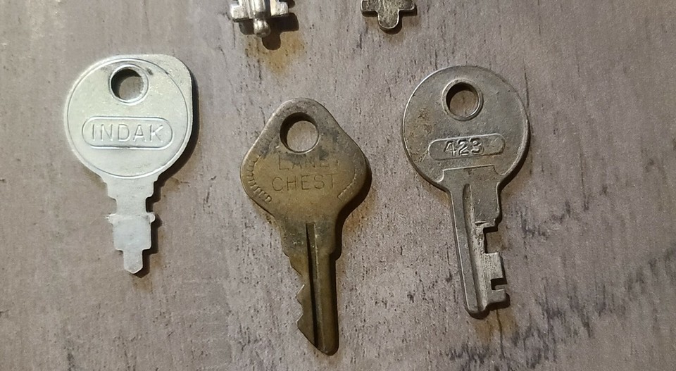 Keys - Collection - Crafts - Projects Lot of 5 Assorted KEYS | eBay