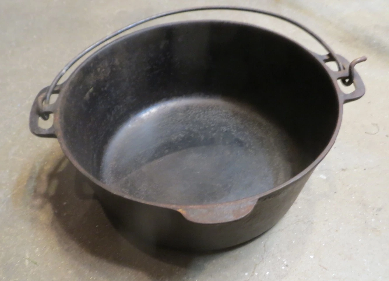 Vintage Cast Iron Wagner Ware Sidney -O- 1268 A Dutch Oven 10” - NO LID