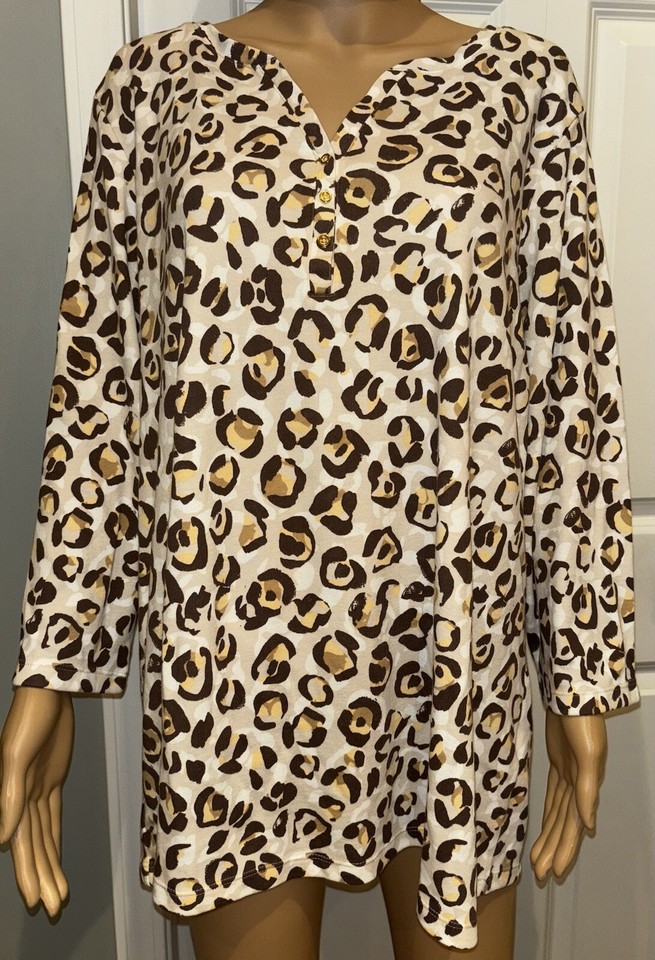 Woman’s Leopard ANIMAL🐆 Print Top NWT CASUAL CAREER TUNIC LONG SLEEVE
