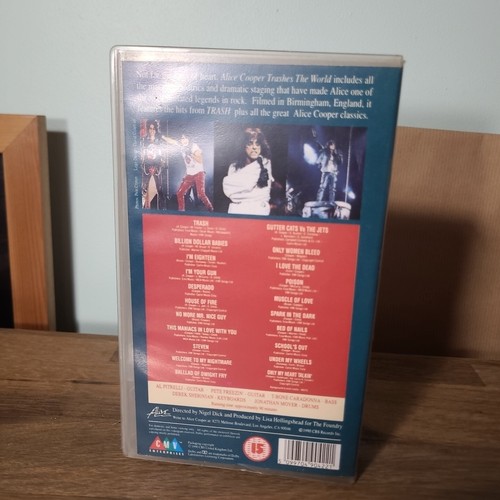 Alice Cooper - TRASHES THE WORLD | VHS Video 1990 CBS Records | Good Condition - Picture 4 of 8