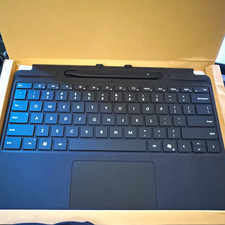 NEW Microsoft - Surface Slim Pen 2nd Edition and Pro Keyboard - Black