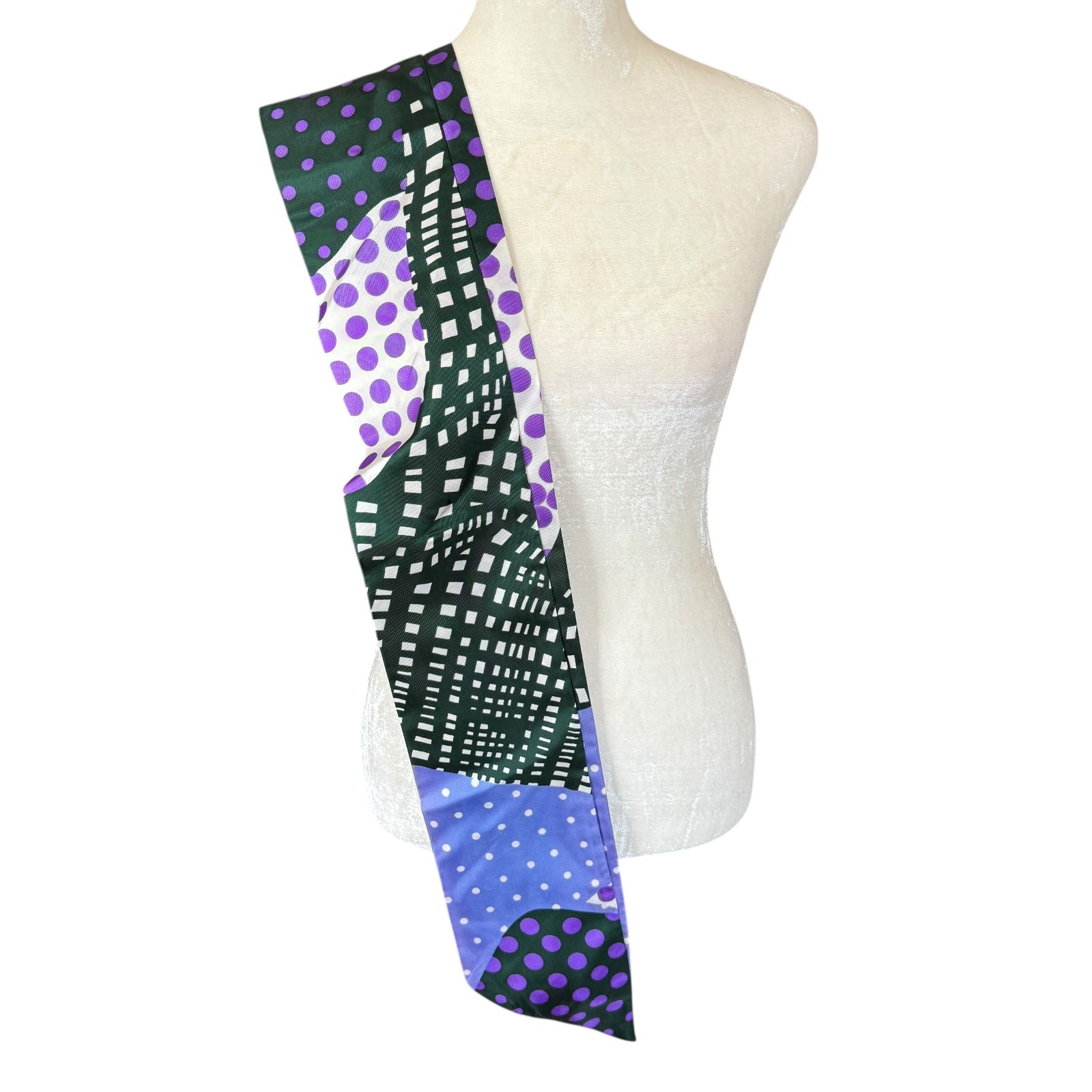 Women's multicolored repeating pattern rectangle … - image 3