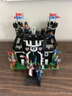 LEGOLAND (6085) BLACK MONARCH’S CASTLE black knights 100% w minifigures,vintage
