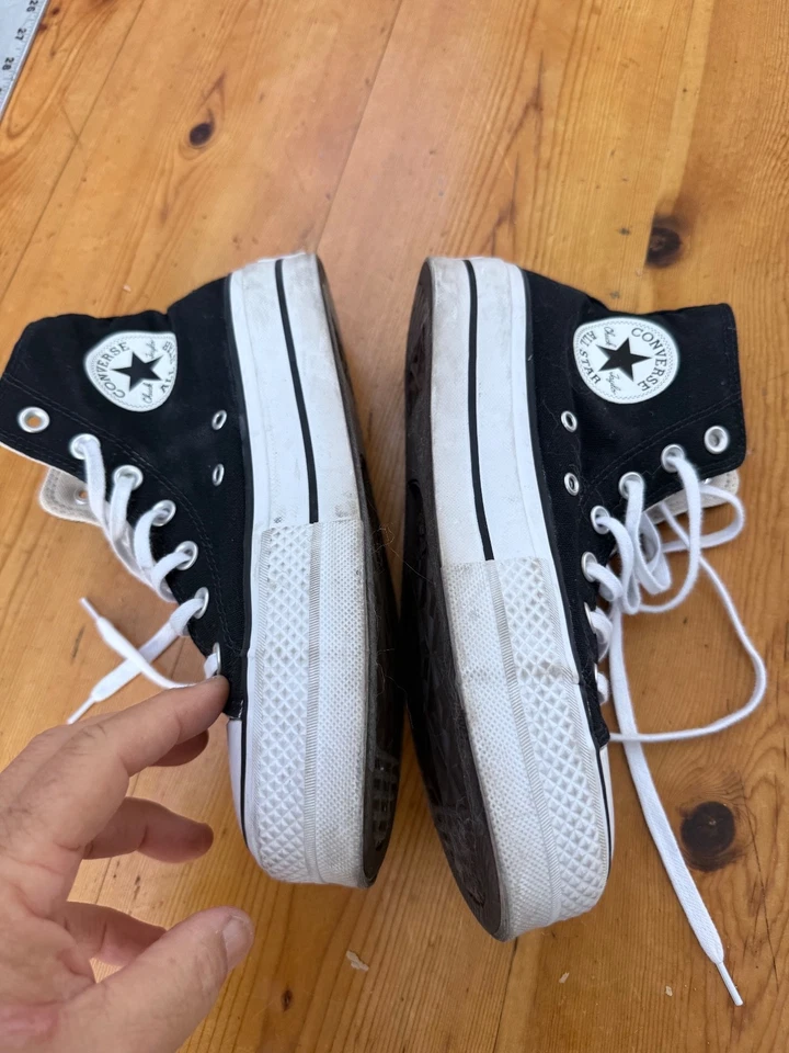 Women Converse Chuck Taylor All Star Lift Platform High Hi Top SZ 7 A4 - Image 2 of 4