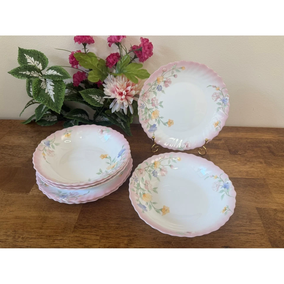 Vintage Luminarc France Floral Dish Set Plates Bowls Pink Rim Pastel Flowers - Image 2 of 4
