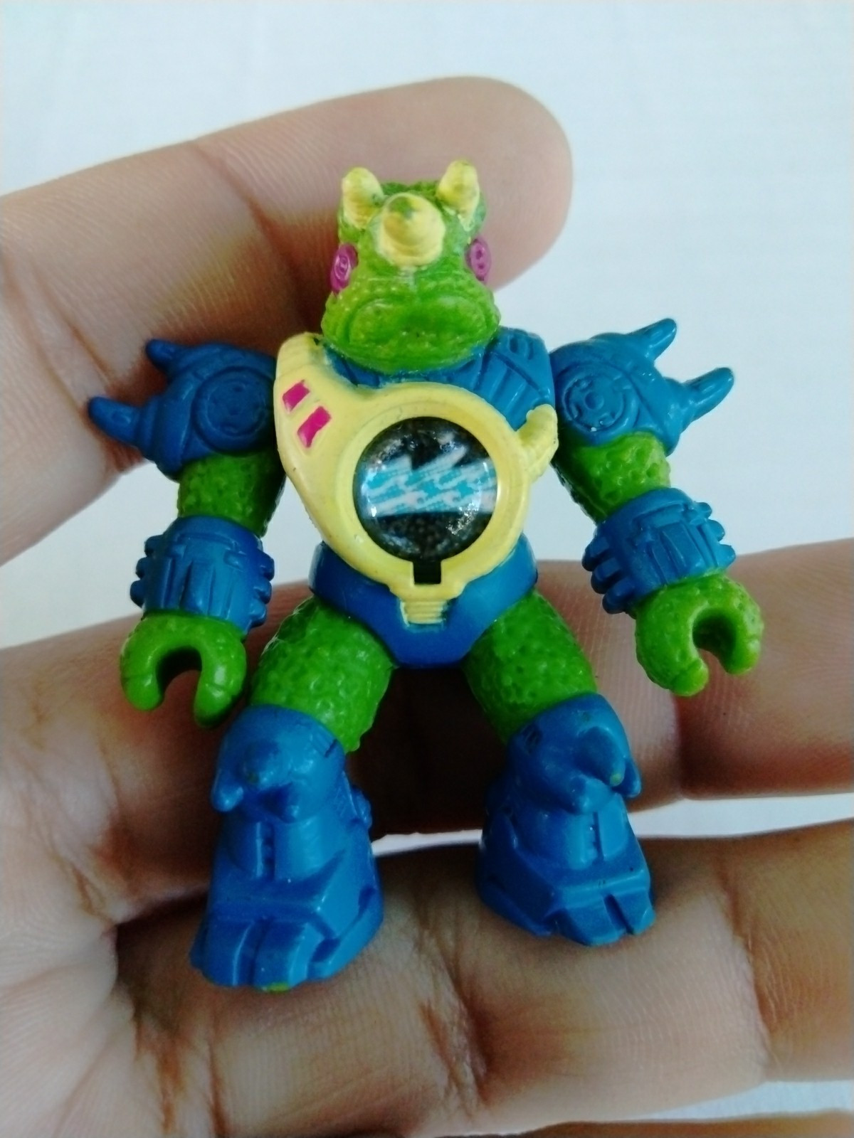 Hasbro TAKARA Battle Beasts DRAGONAUTES Laser Beast #98 Puzzle Color 5cm Used