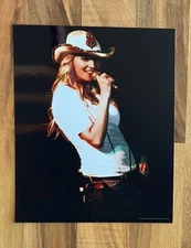 Original Official Xena Lucy Lawless 8x10 Photo CE-LL70 Photograph