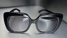 Gucci GG0083S 001L Oversized Square Black Sunglasses Gray Plastic Lens 55/24/140