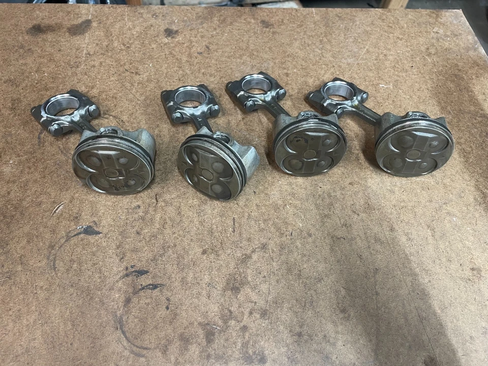 Conjunto de bielas pistones cigüeñal Yamaha YZF-R6 2003-04 10 k millas OEM Foto 2 de 4