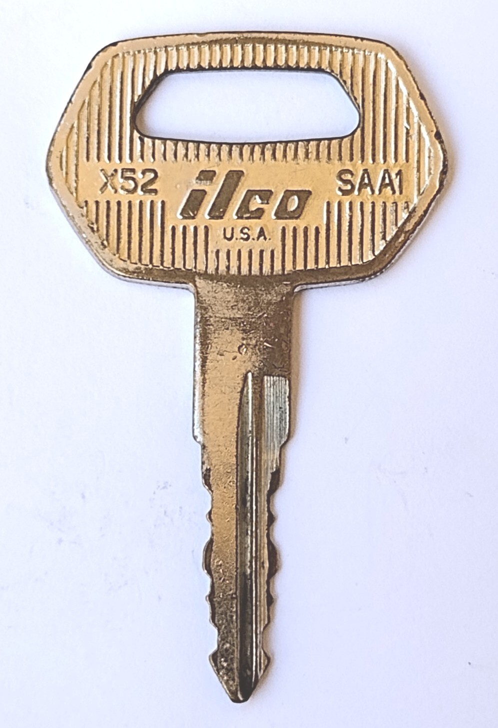 Vintage ILCO X52 SAA1 2-1/4