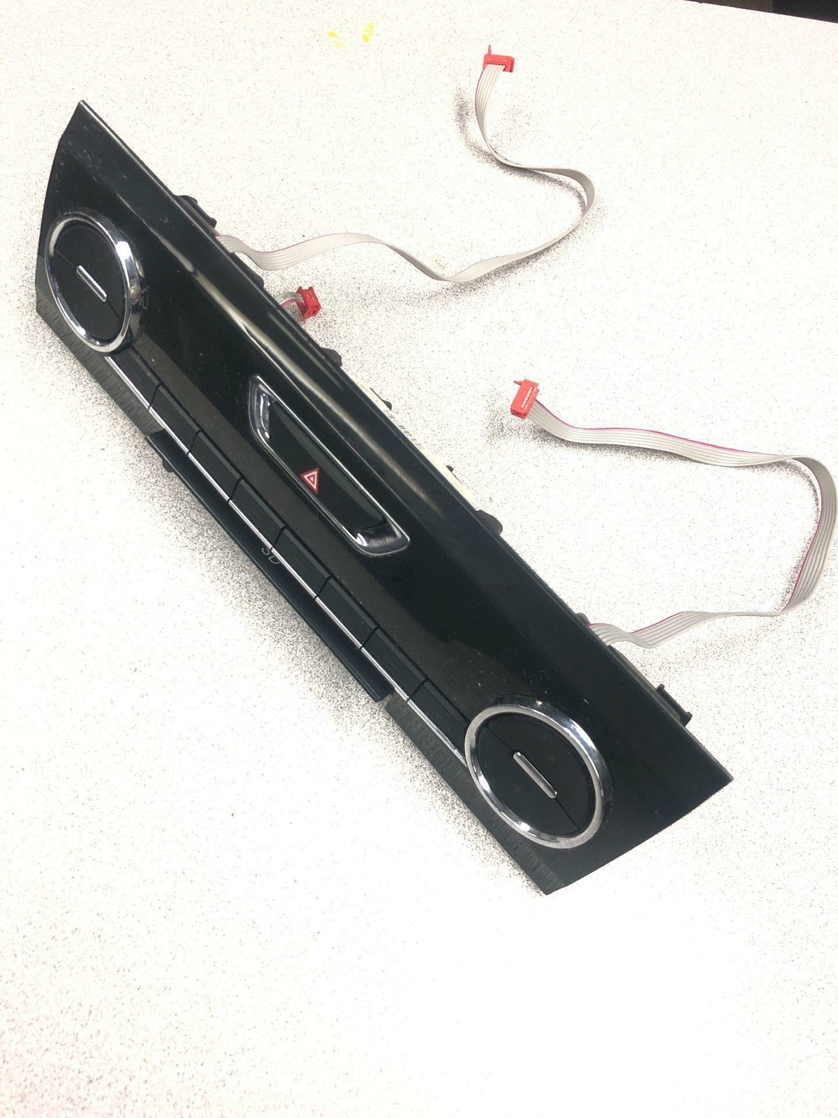 14 MASERATI Heater A/c Control HEADW-HAZARD670012554M156