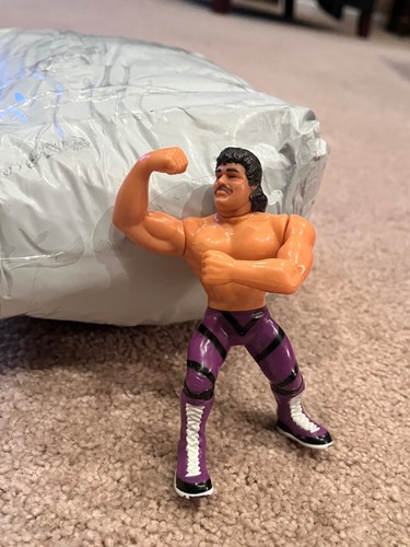 Vintage WWF Hasbro 1990 Series 1 Ravishing Rick Ru...