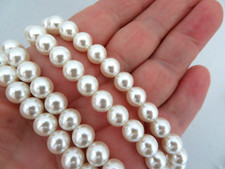 400 Piece Glass Faux Pearl Beads 8mm White / Jewelry Making / Crafts
