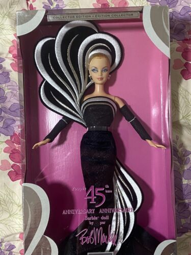 BOB MACKIE Poupée 45th ème Anniversary Barbie® NRFB - MATTEL 2003 - Picture 1 of 12