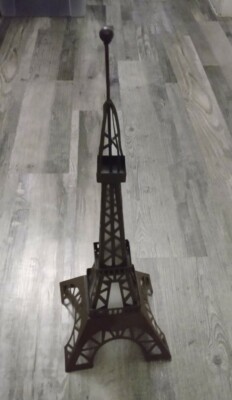 Eiffel Tower Statue Architectural Metal Art Indoor Outdoor Garden Decor 21'' tall