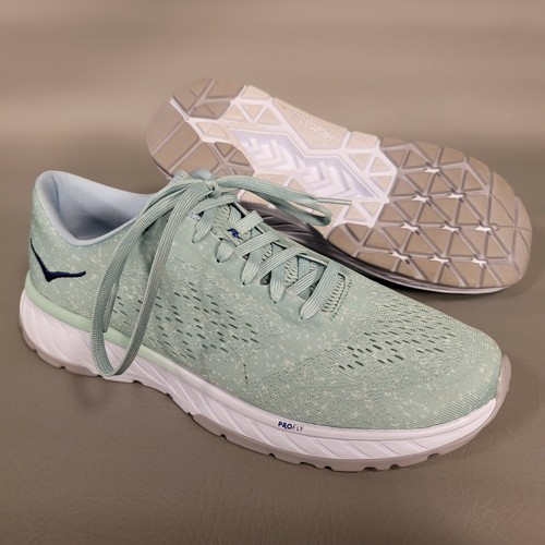 hoka one one women's cavu 2