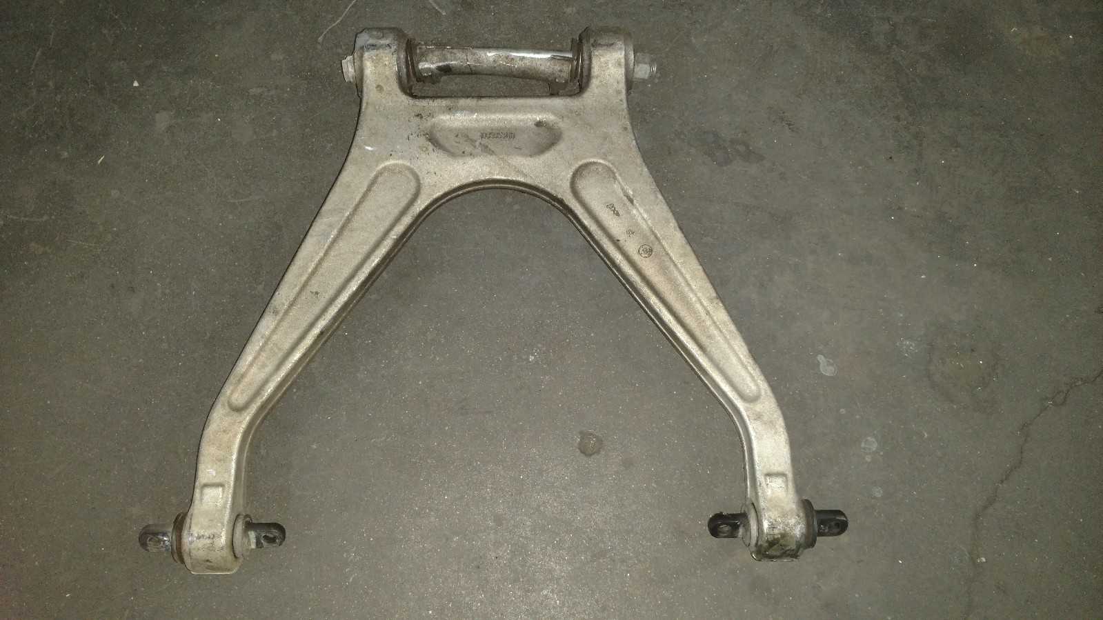 LAMBORGHINI GALLARDO REAR LOWER CONTROL ARM OEM 400505311B 