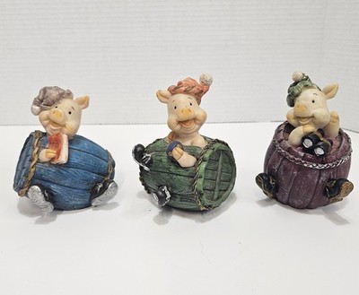 Vtg Three Little Pigs In A Barrel Resin Piggy Banks Coin Bank Set Of 3 Complete 