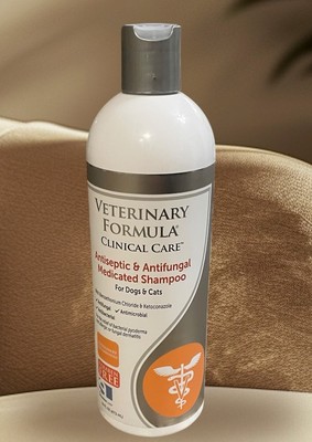 SYNERGY LABS Antiseptic Antifungal Antibacterial Pet Medicated Shampoo Cat Dog