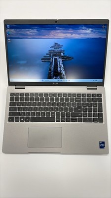 Dell Latitude 5540 i7 1370P, 1TB, 16GB, 15.6'' FHD No OS Nvidia GeForce MX550