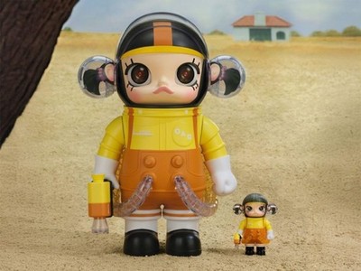 POP MART MEGA Collection 400%+100% SPACE MOLLY Squid Game JAPAN