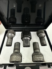 Mercedes W204 W207 W209 Radsicherung Satz M14x1.5x27mm B66470155