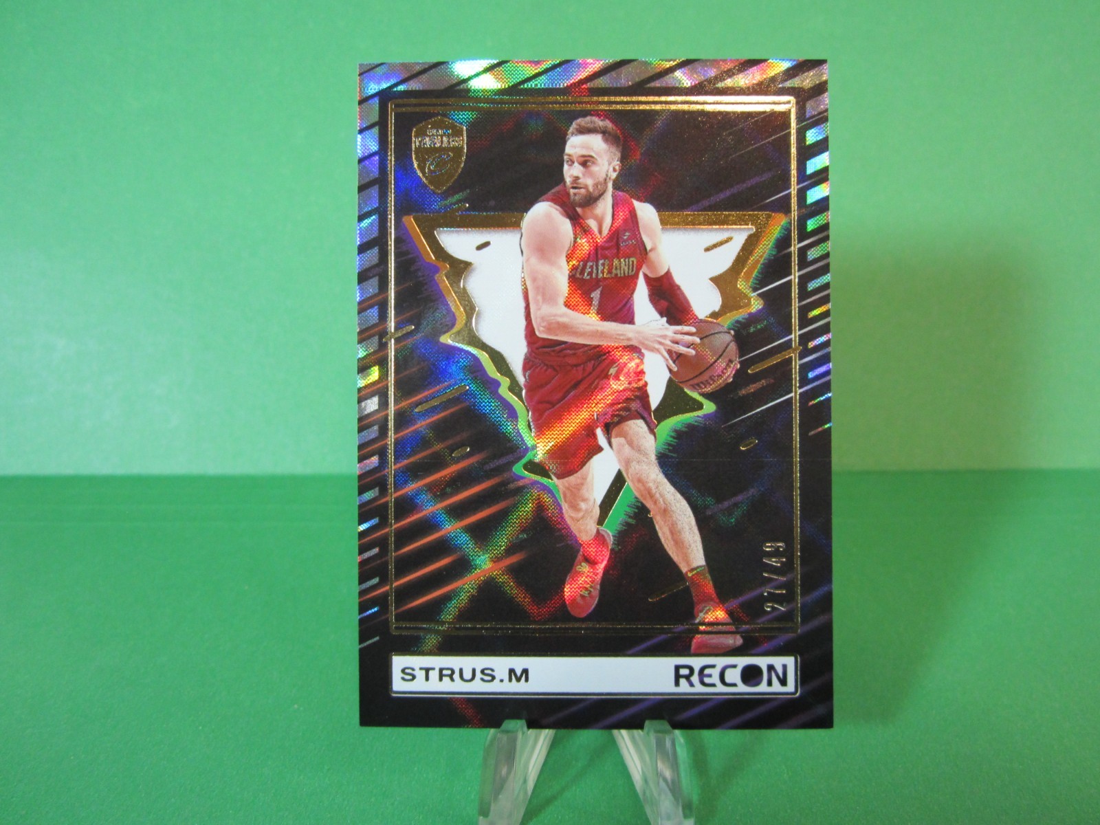 2023-24 PANINI RECON BASKETBALL #88 MAX STRUS " EFFECT " 27/49